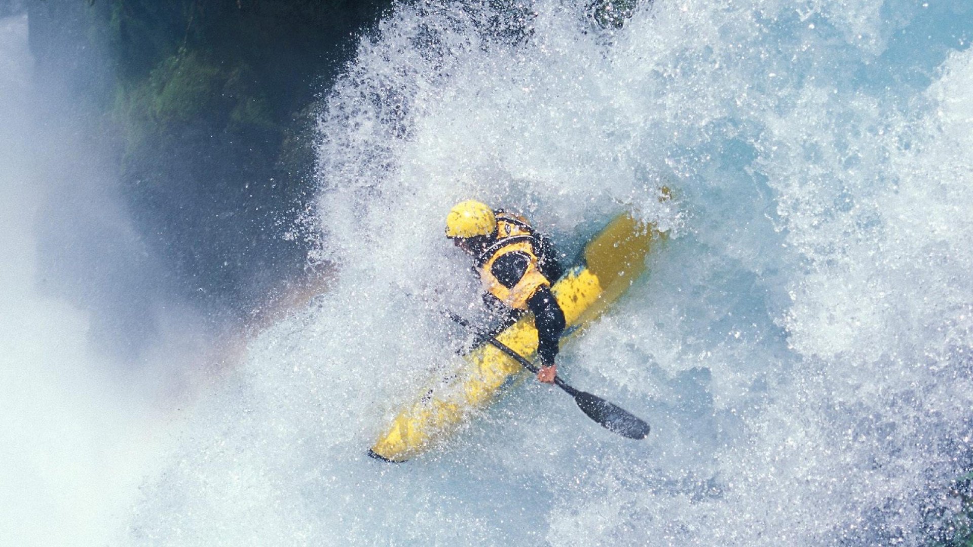 球队出现暴走好征兆，球迷狂欢不已，足球大暴走解约球员